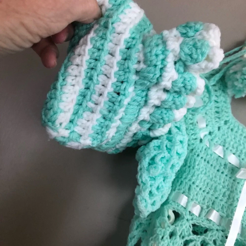 Vintage Handmade Crochet Mint Green Dress & Bonnet   Approx size 2